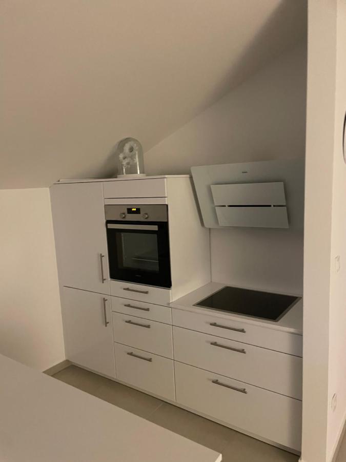 Amore Apatmani Čelina Exterior foto